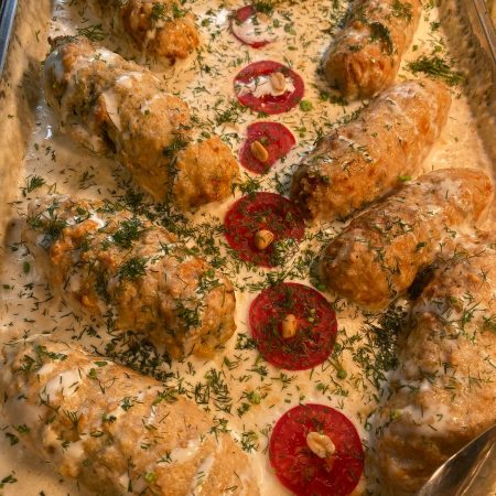 RULOU DE PUI IN CRUSTA DE ALUNE