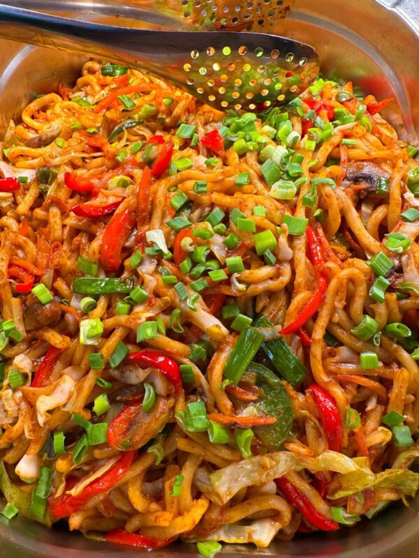 PASTE PRIMAVERA CU LEGUME