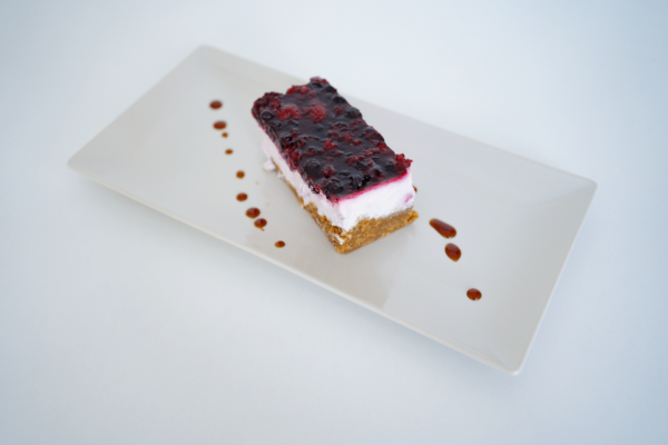 CHEESECAKE CU FRUCTE DE PADURE
