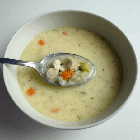 CIORBĂ DE PUI A LA GREC